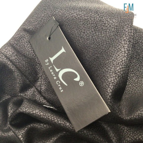 New! LC Laura Cruz Plus Size Faux Leather Pull-On Leggings Pants - Picture 2 of 7